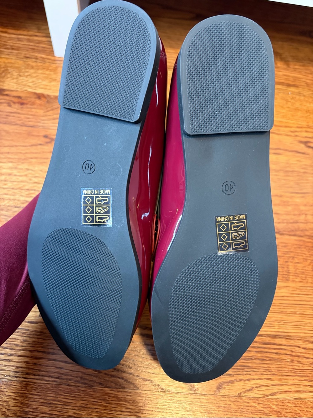 SHEIN Patent Burgundy Slip-On Loafers - Picture 3 of 3